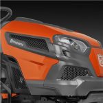 HUSQVARNA TC 242 T mit Schneeschild 120Plus & Gartentraktoren Anhänger 275 – Bild 6