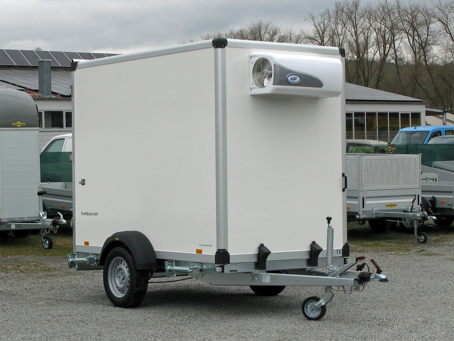 Humbaur HGK 13 27 16 – 21 PF60 Deluxe Kühlanhänger mit hochwertiger Isolierung – Bild 1