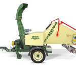 NEGRI Biohäcksler R335-Häcksler mit Straßenfahrwerk für Traktor